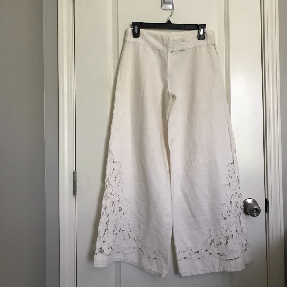 White linen culottes with floral lace (4)